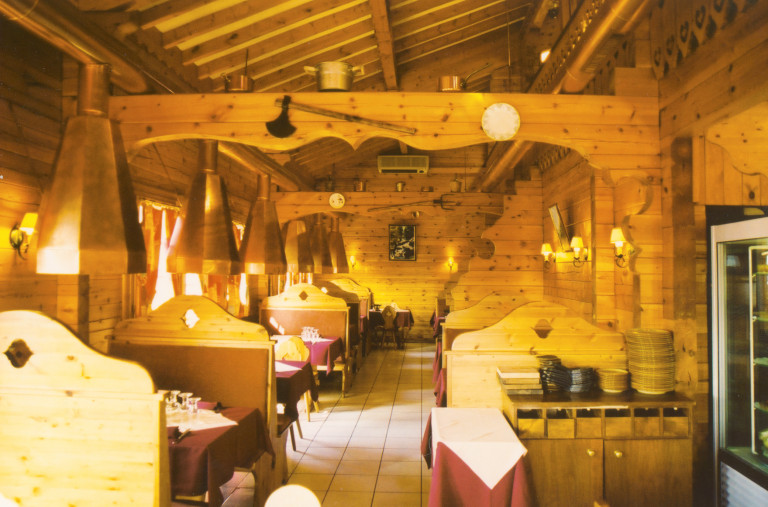 Log_Restaurant_Switzerland_5.jpg