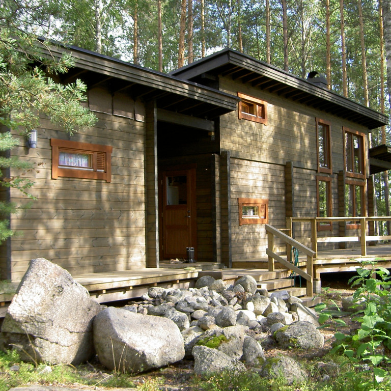 Log_Cabin_Finland_Kantturasaari_1.JPG